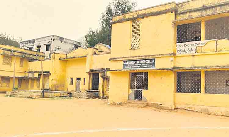 56 పాఠశాలలు రూ.10.18 కోట్లు