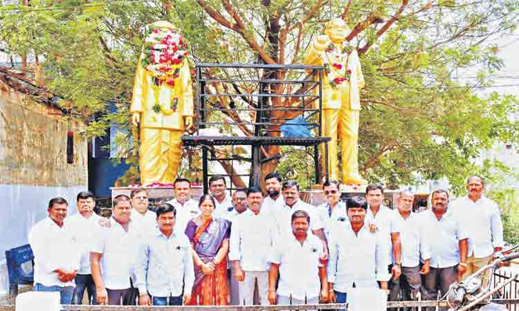 అణగారిన వర్గాల ఆశాజ్యోతి జ్యోతిబాఫూలే