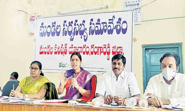 సమస్యల పరిష్కారంలో నిర్లక్ష్యం తగదు