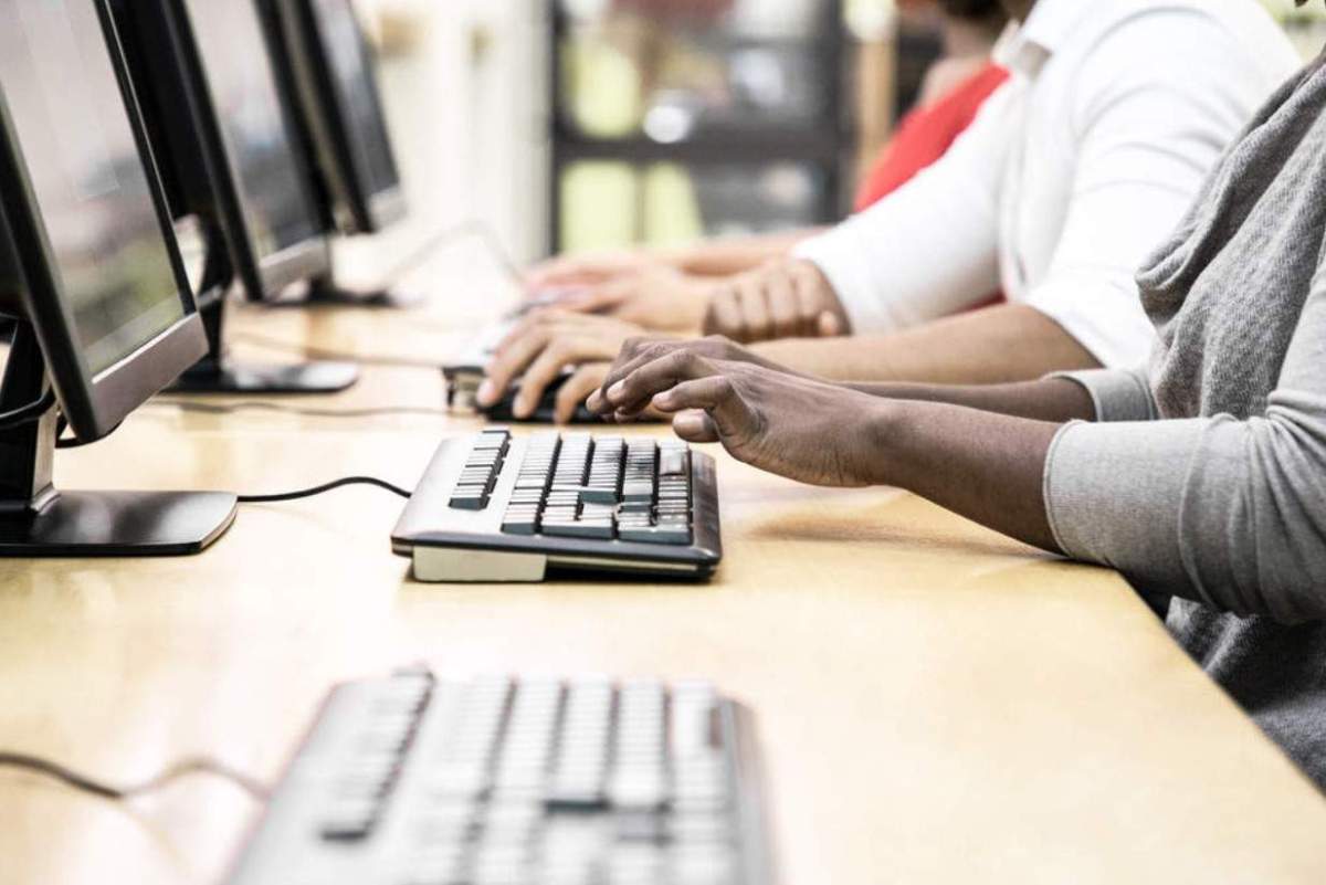 Self-employment | స్వయం ఉపాధికి దగ్గరి దారులు