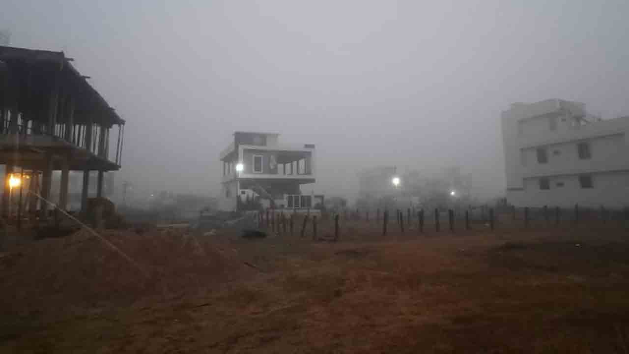 ఉదయం అలా..మధ్యాహ్నం ఇలా..చేర్యాలలో విచిత్ర పరిస్థితులు