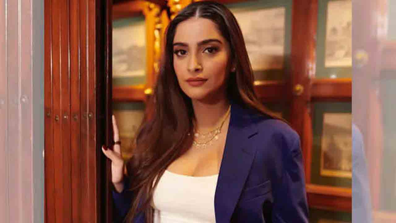 Sonam Kapoor | సోన‌మ్ క‌పూర్ ఇంట్లో చోరీ కేసులో న‌ర్సు దంప‌తులు అరెస్ట్‌
