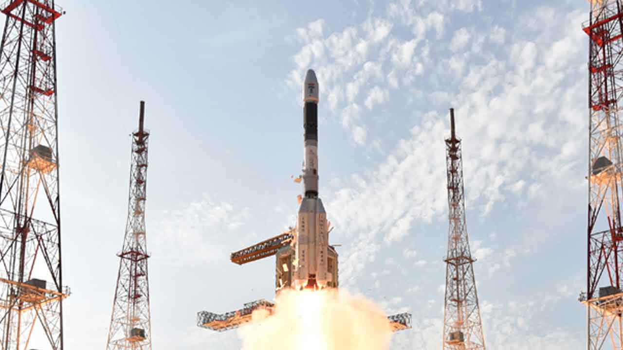 దక్షిణాసియా ఉపగ్రహం ఎవరి కానుక?