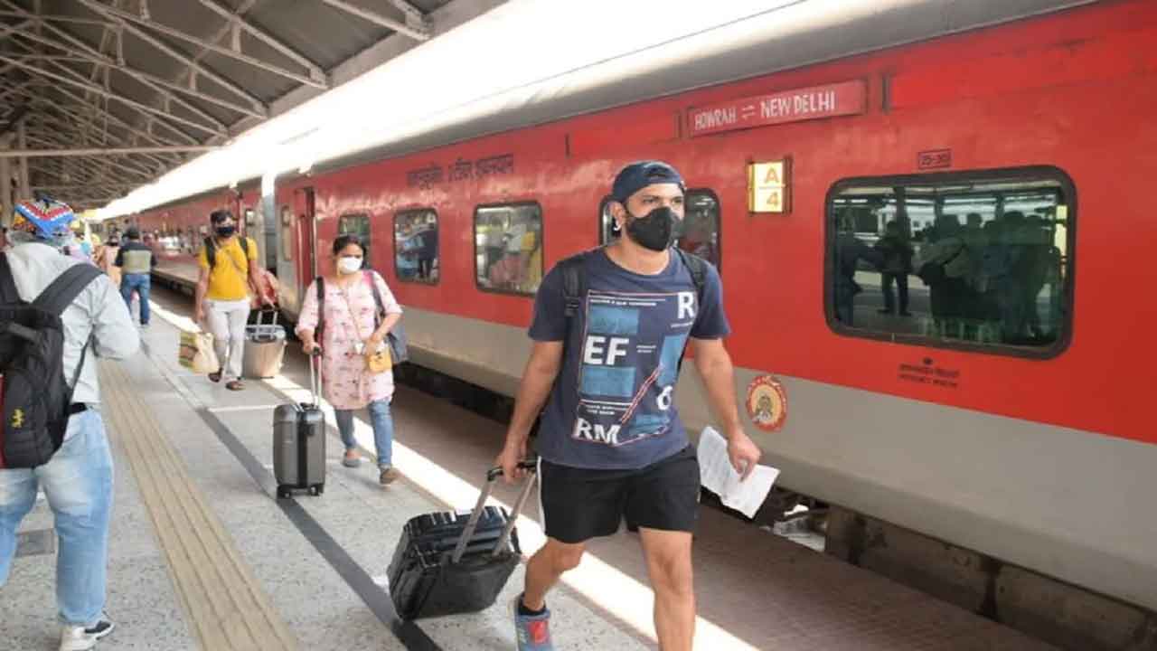 హైదరాబాద్-తిరుపతి మధ్య వేసవి ప్రత్యేక రైళ్లు