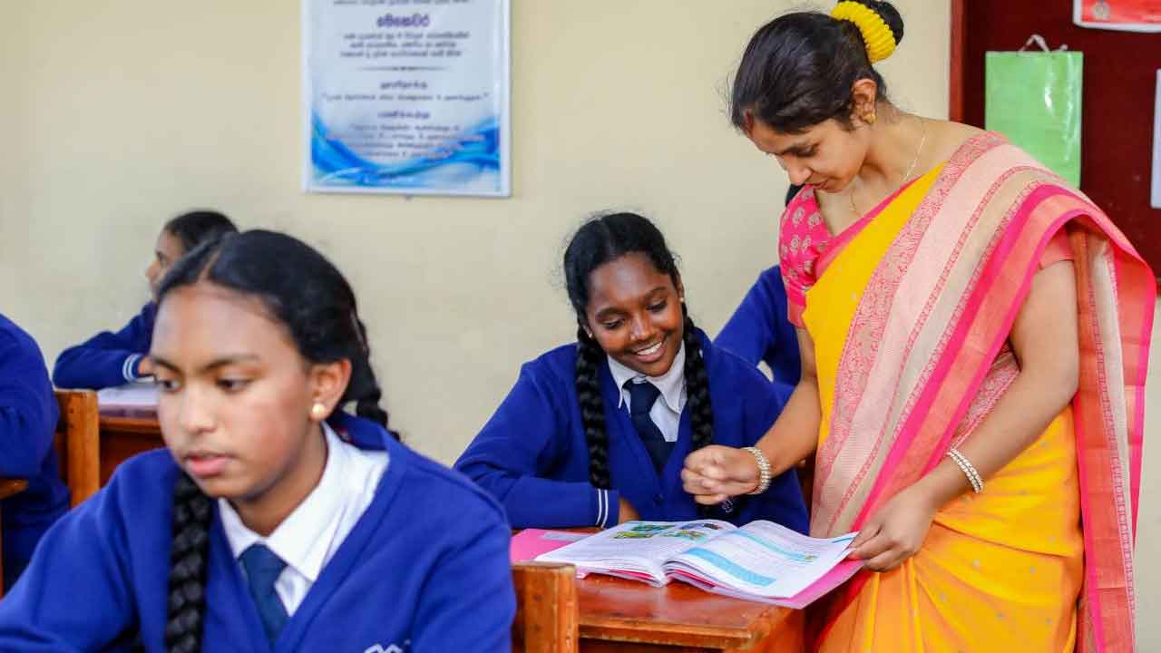 ఉపాధ్యాయ సాధికారత అంటే?