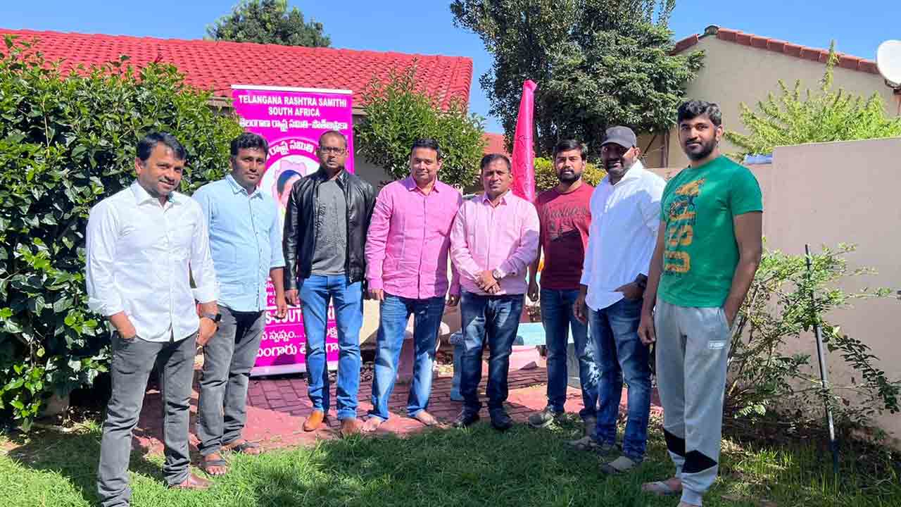 సీఎం కేసీఆర్‌తోనే తెలంగాణ అభివృద్ధి : గుర్రాల నాగరాజు