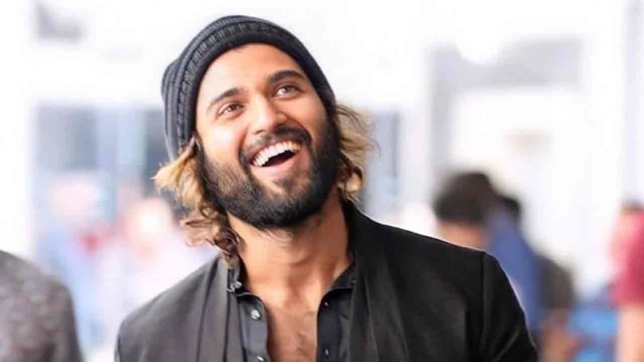 విజయ్ దేవరకొండ లైగర్‌కు నిజంగా అన్ని కోట్ల బిజినెస్ జరుగుతుందా..?