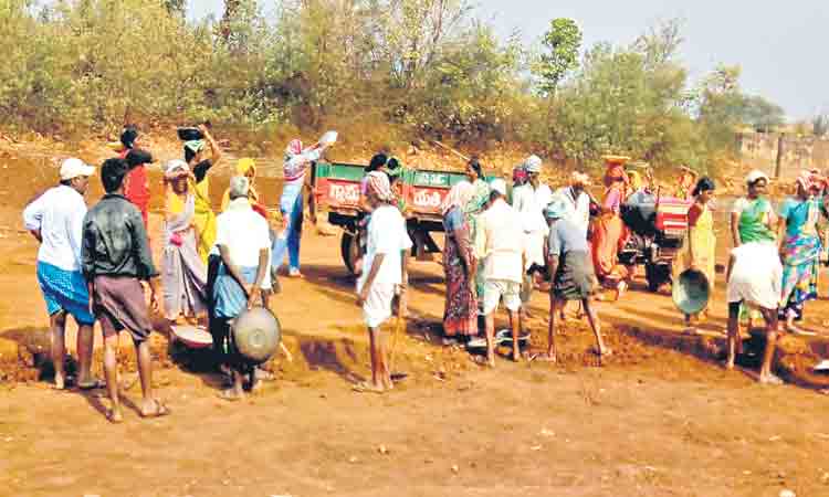 ఒక్క రోజే 12 లక్షల మంది