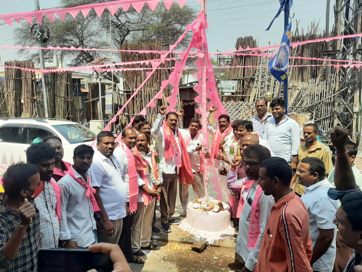 Help to workers | కార్మికులకు ఆండగా ఉంటా : ఎమ్మెల్యే ప్రకాష్‌గౌడ్‌