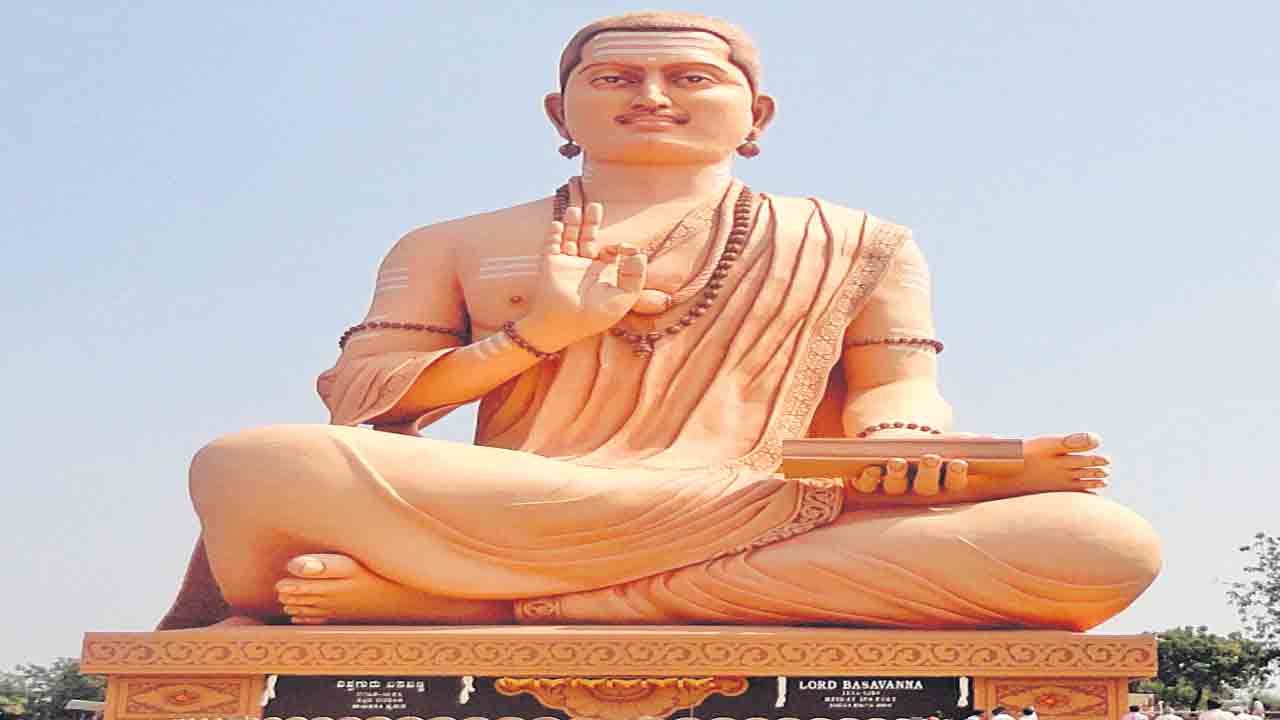 సర్వ సమానత్వం శాంతికి మూలం