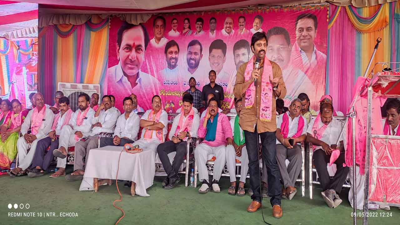 పథకాలను ప్రజల్లోకి తీసుకెళ్లాలి