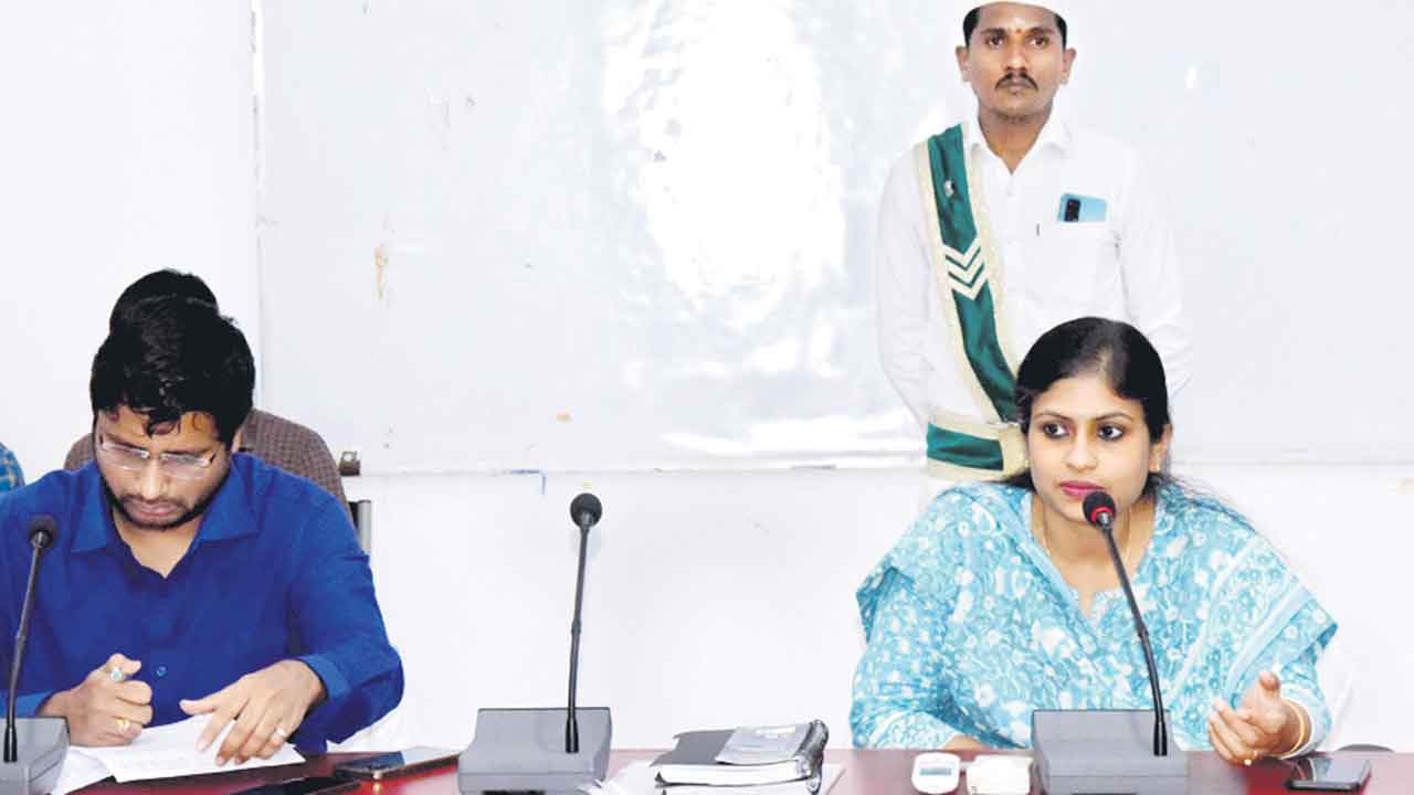 ఎంపికైన పాఠశాలల్లో పనులు ప్రారంభించాలి