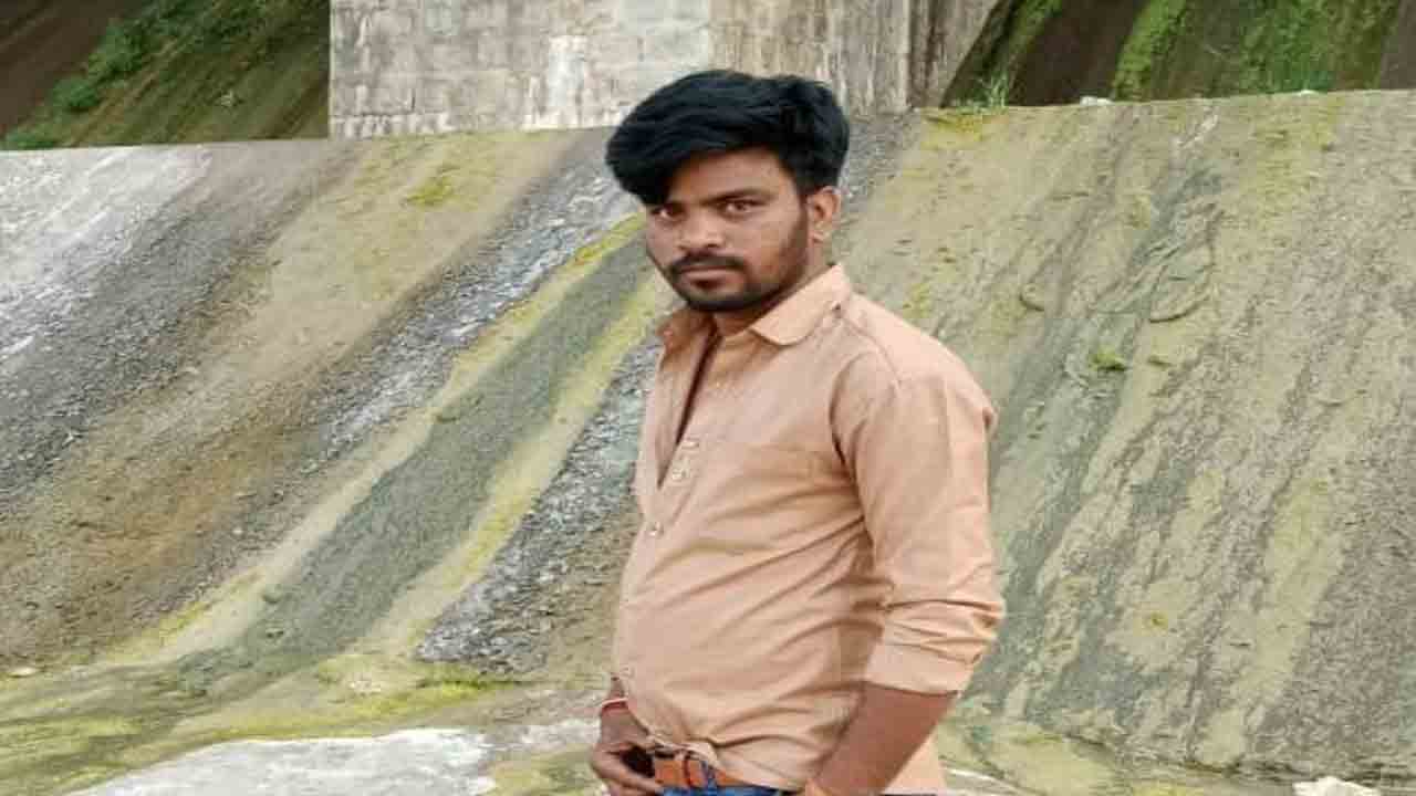 సరదా కోసం వచ్చి.. శవమై తేలి..