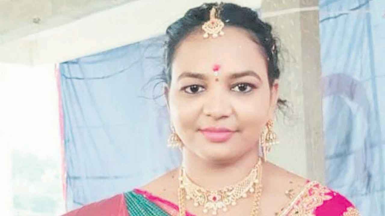 అదనపు కట్నం తీసుకురా..!