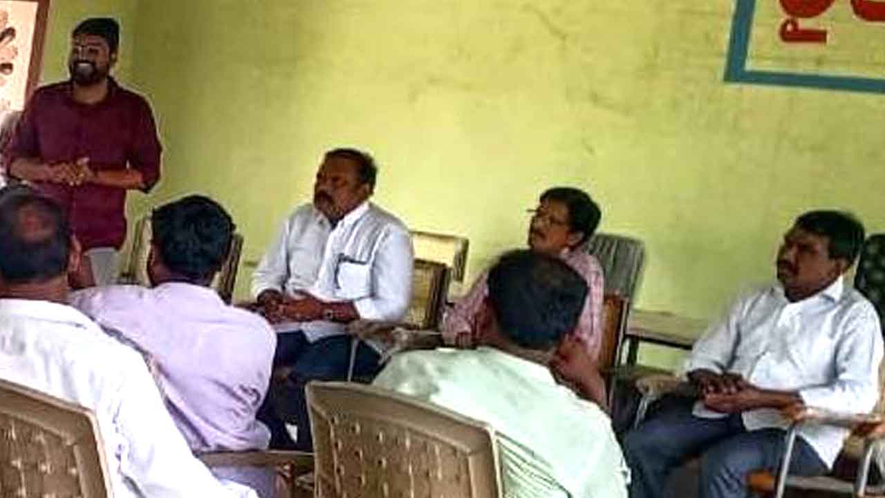 పంట మార్పిడి విధానం పాటించాలి