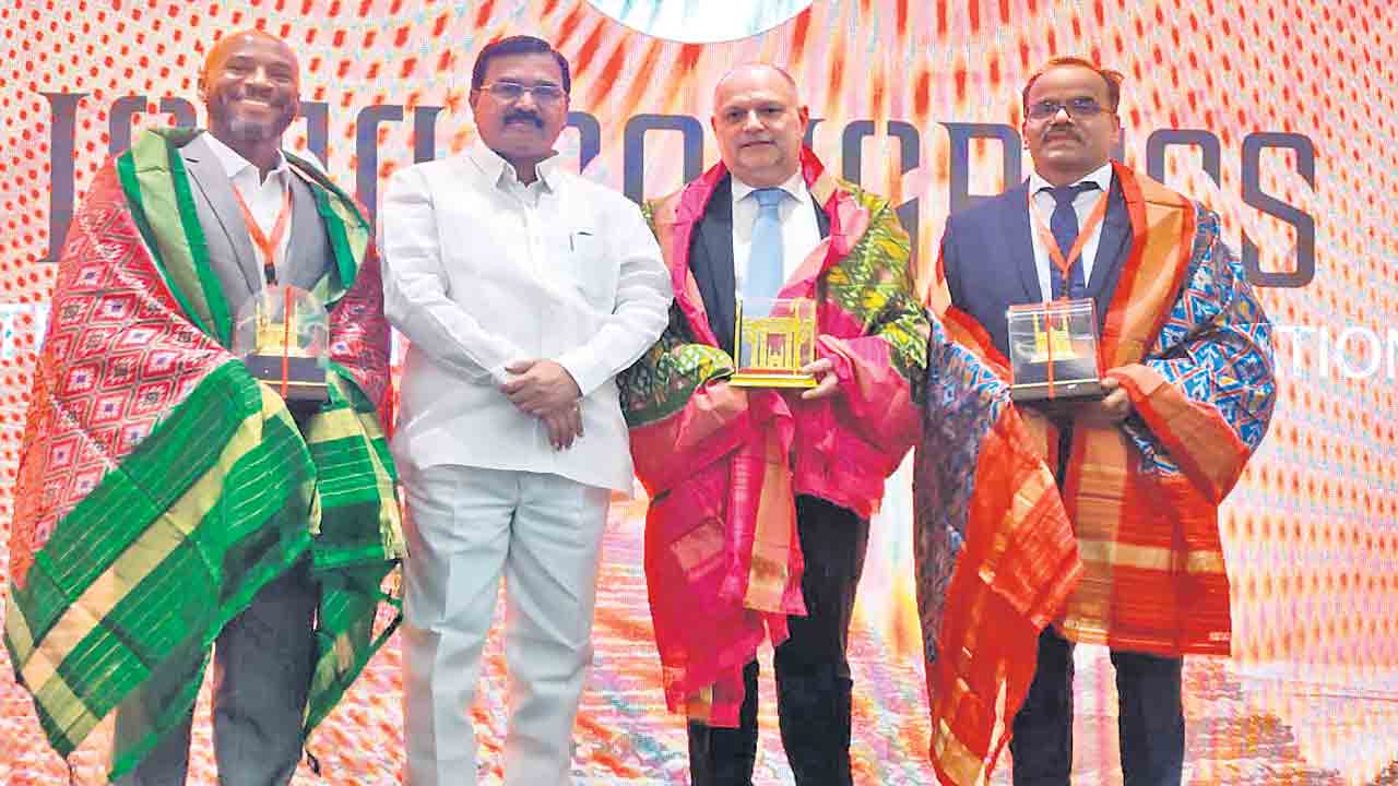 ఇస్టా అధ్యక్షుడిగా కేశవులు