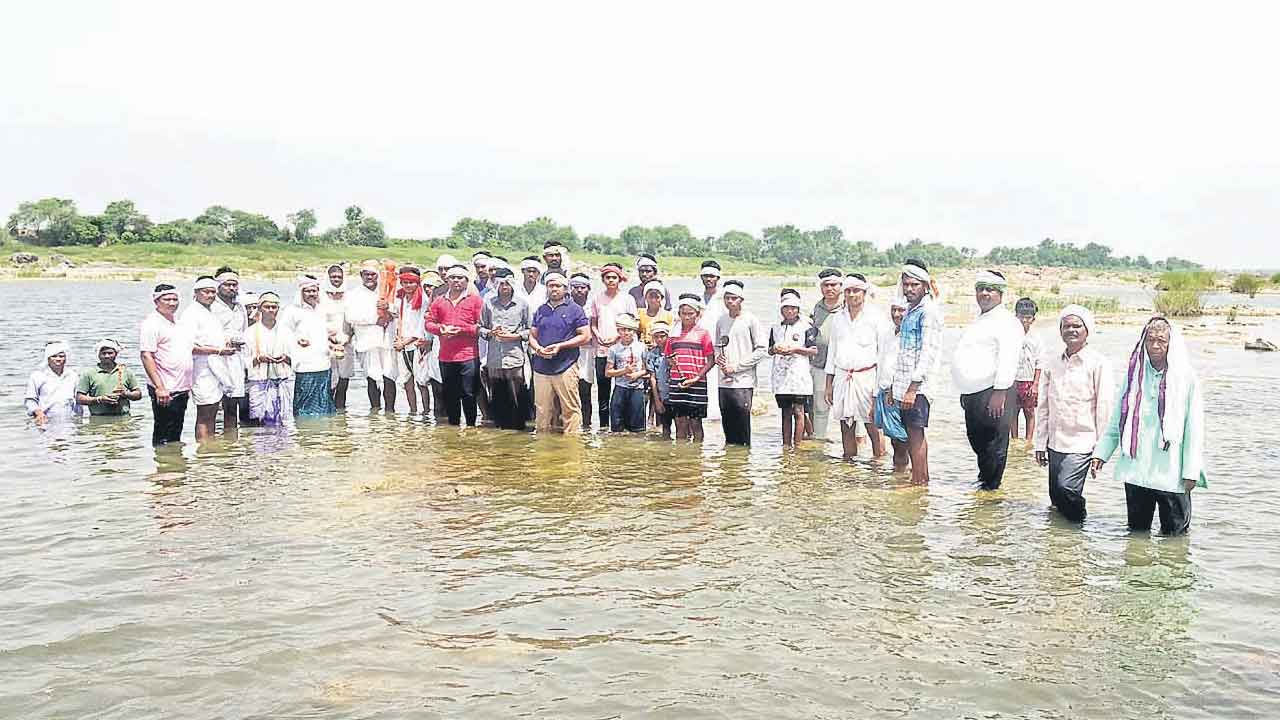 వర్షాలు కురవాలని..