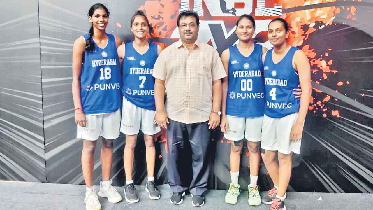 జాతీయ బాస్కెట్‌బాల్‌ లీగ్‌ చాంప్‌ తెలంగాణ