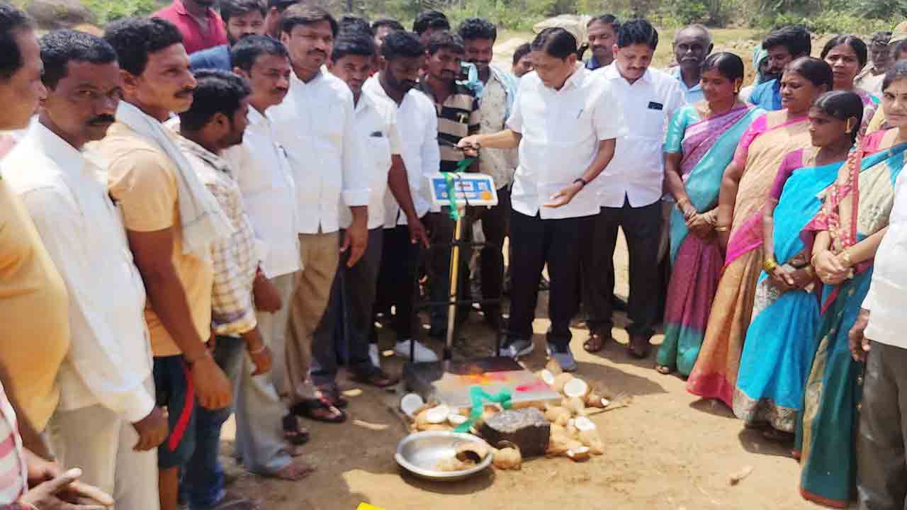 దళారులను నమ్మి మోసపోవద్దు