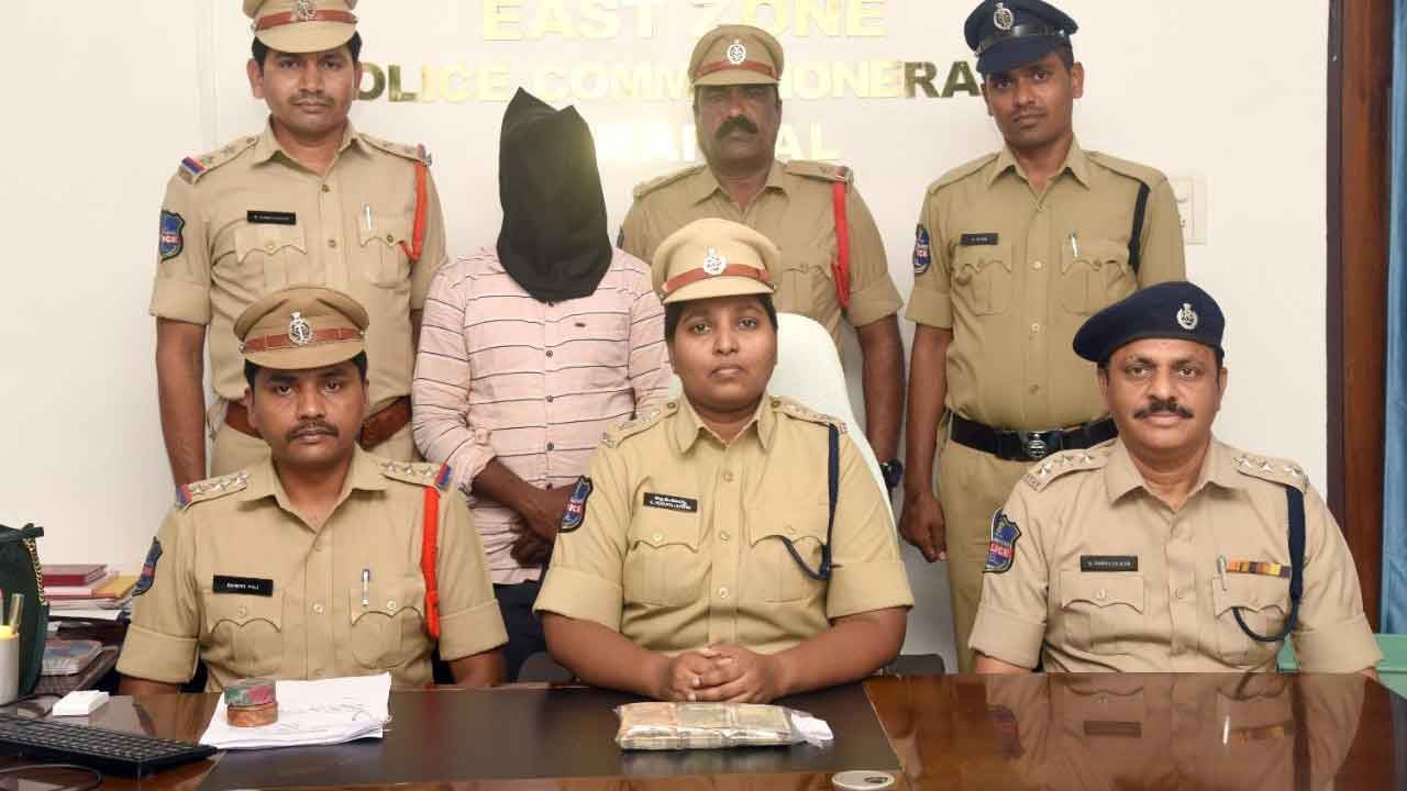 చదివింది బీటెక్‌.. చేసేది దొంగతనాలు