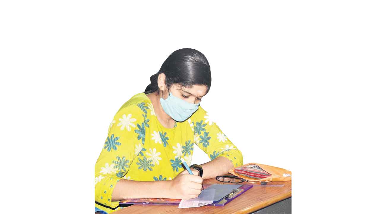 పది పరీక్షలపై సీసీ నిఘా