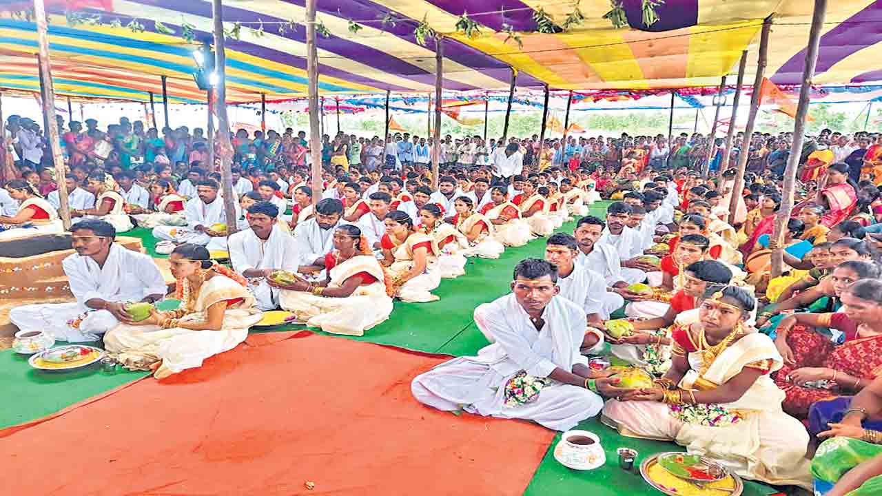 సామూహిక ‘కల్యాణ వైభోగమే’!