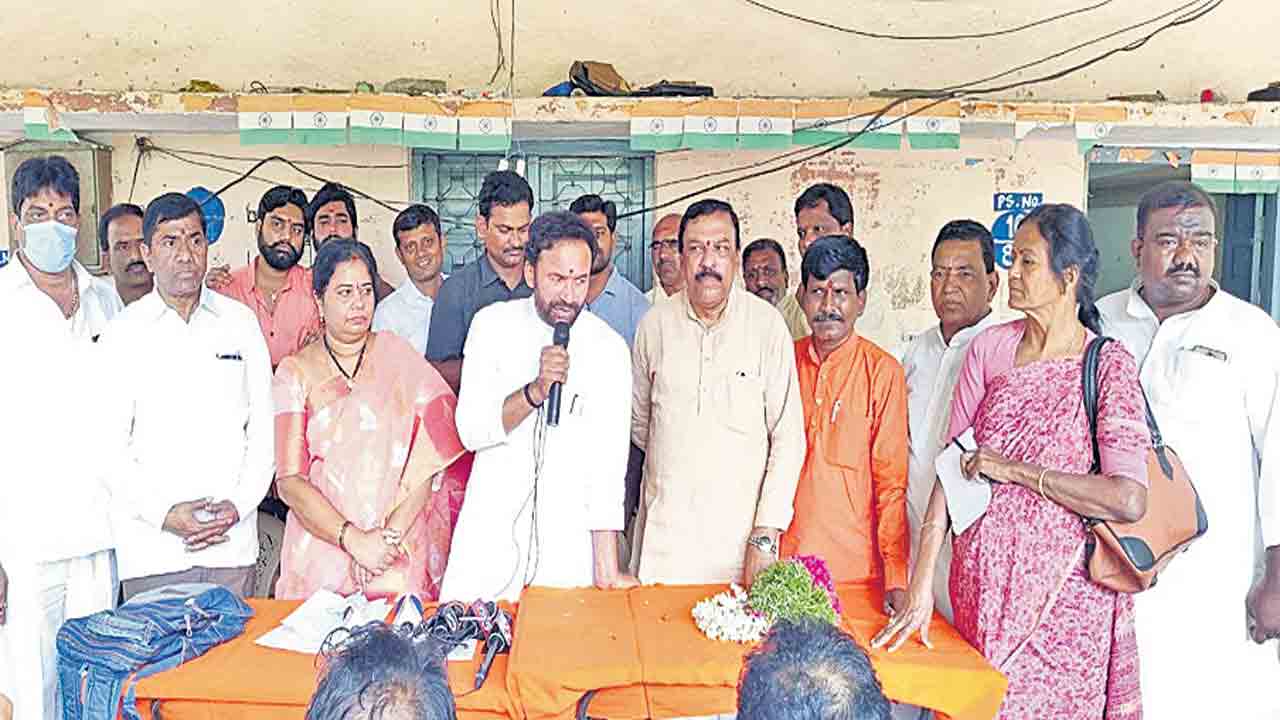 రాజకీయాలకు అతీతంగా నియోజకవర్గం అభివృద్ధి : కేంద్ర మంత్రి కిషన్‌రెడ్డి