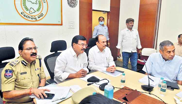 నకిలీ విత్తనాలు విక్రయిస్తే ఫాస్ట్ట్రాక్ శిక్ష