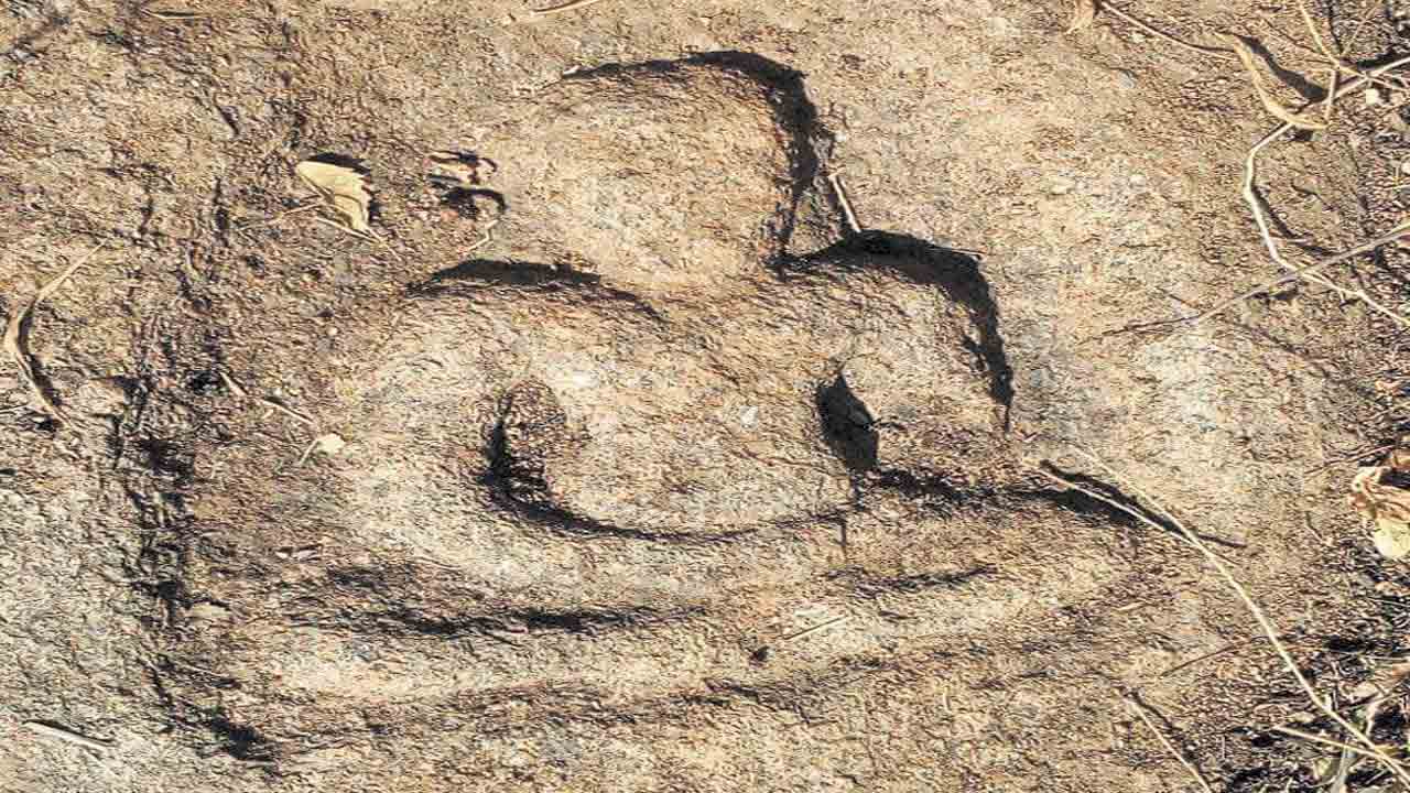 గుర్జకుంటలో తీర్థంకరుడి విగ్రహం