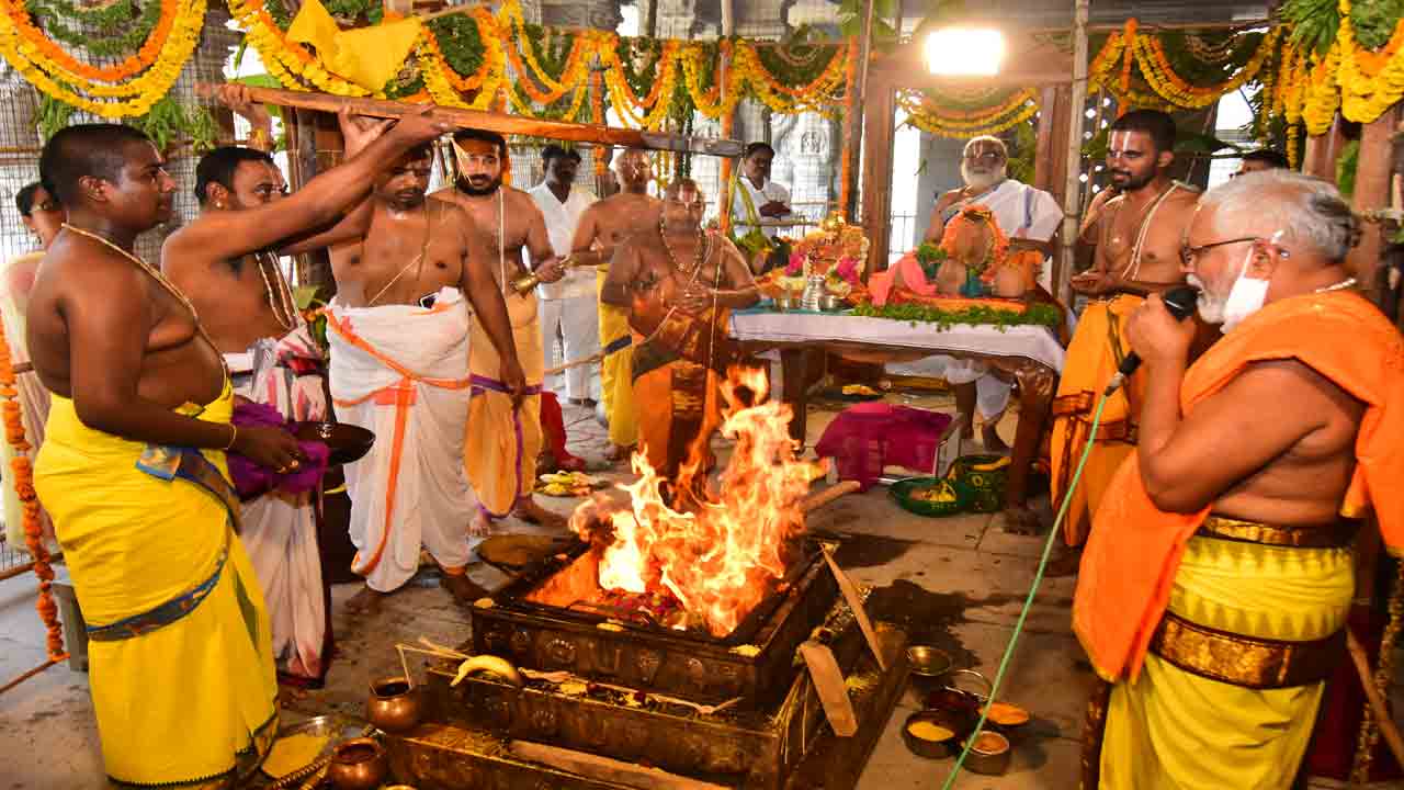 నృసింహుడి జయంత్యుత్సవాలు పరిపూర్ణం