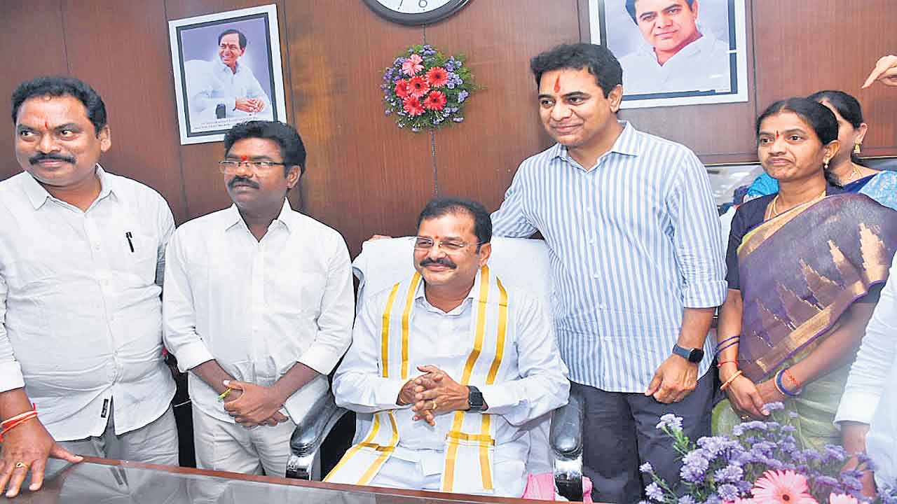 ఆ గాడిదలకు పదవులొచ్చేవా?