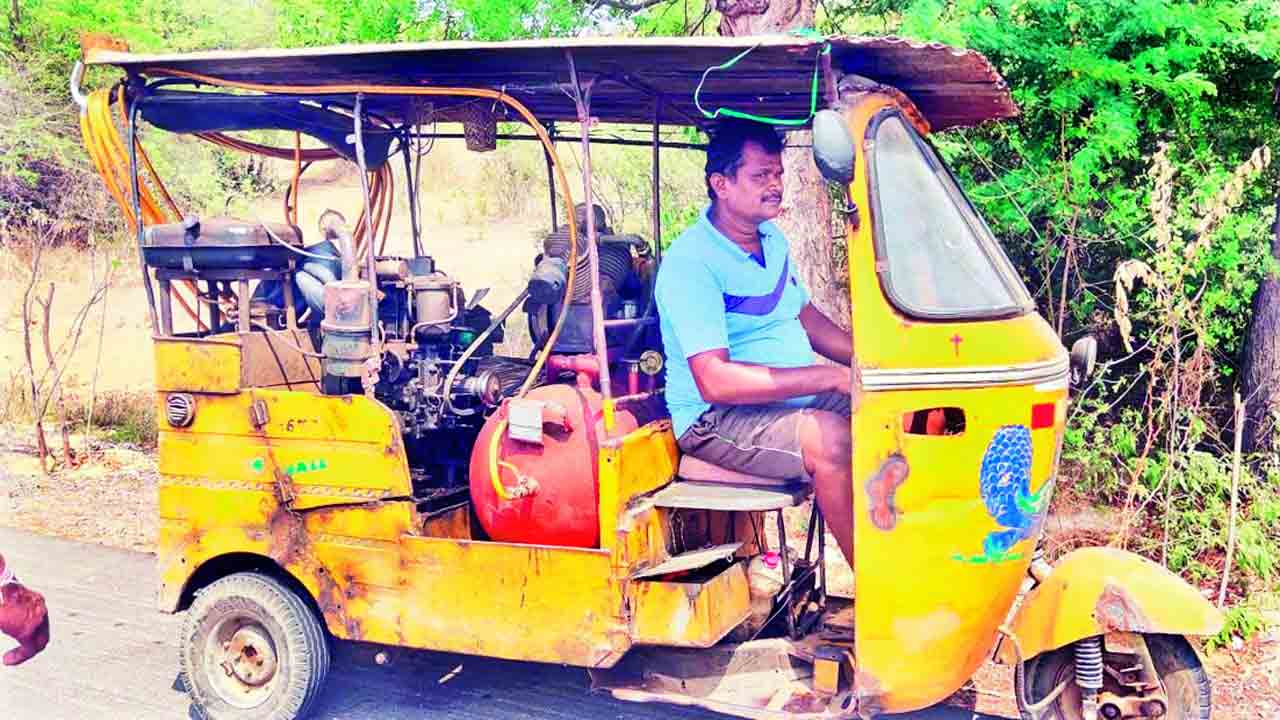 ఆలోచనే దారిచూపింది..