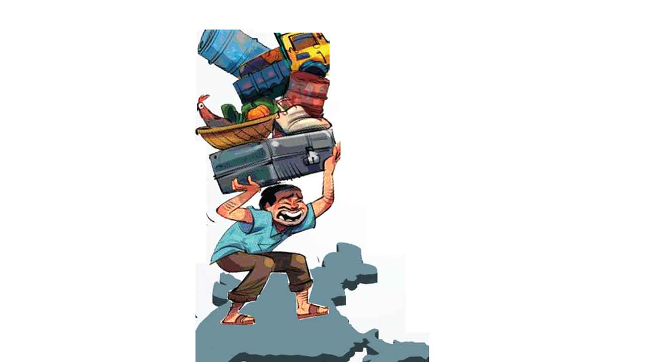 గిట్లుంటె ఇంకేం కొంటం.. కొనేందుకు జంకుతున్న జనం