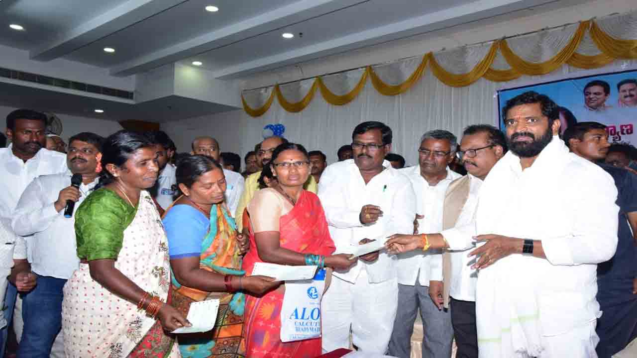 ‘పాలమూరు’పై మాట్లాడరెందుకు..?