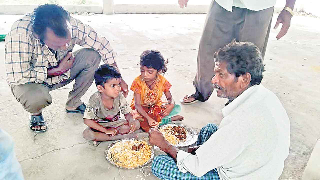 కన్నబిడ్డల్నివద్దనుకుని..