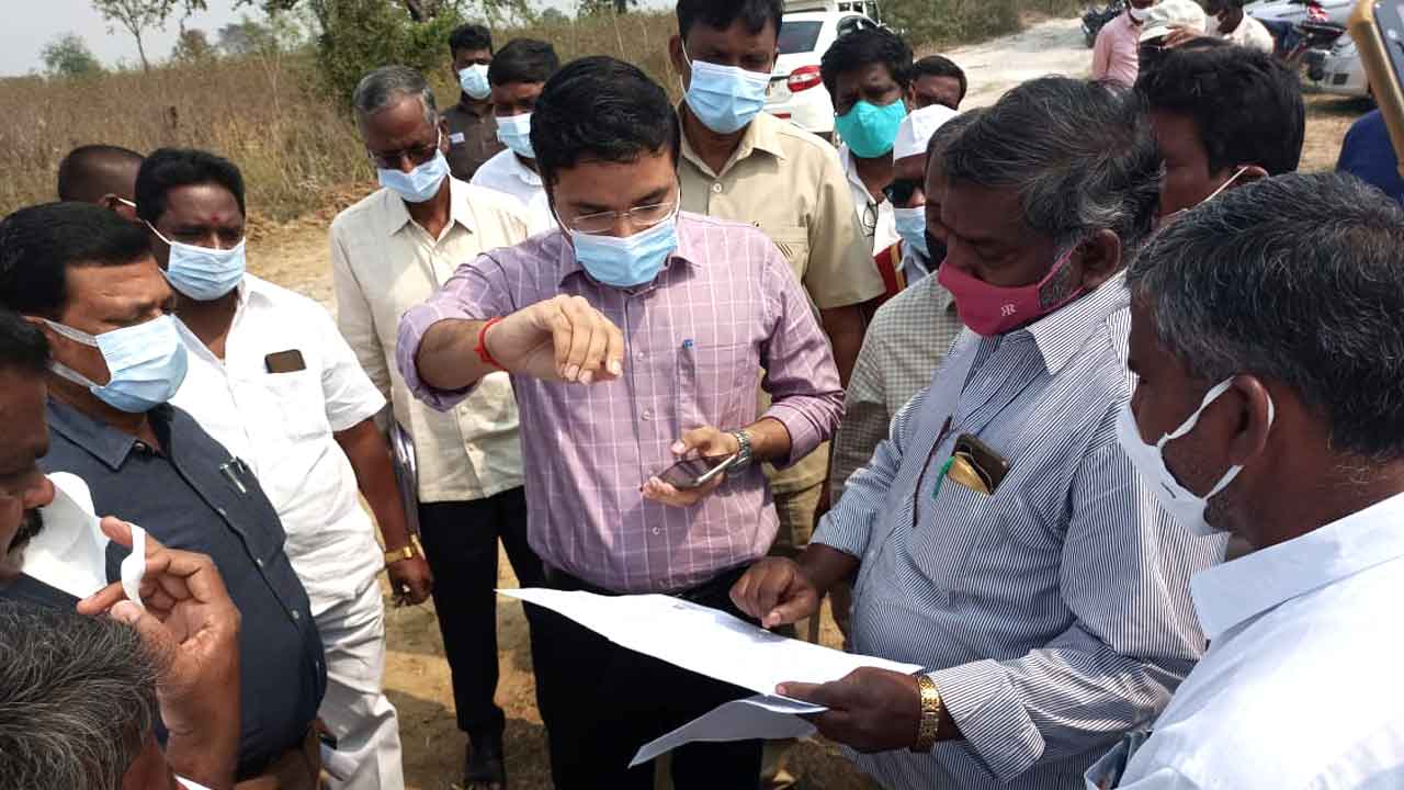 నిరీక్షణకు తెర