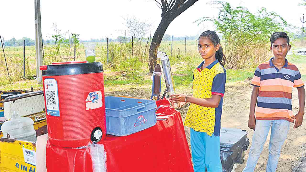 వయస్సు చిన్నది.. ఆలోచన పెద్దది