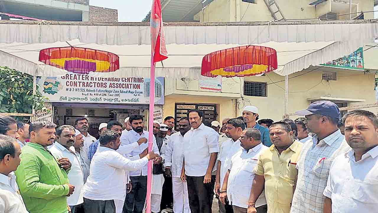 కార్మికులకు అండగా ప్రభుత్వం