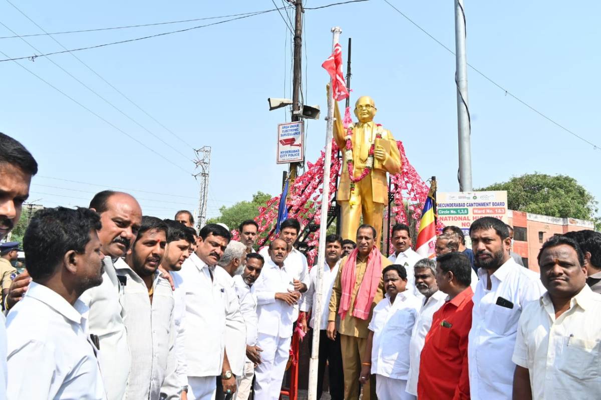 welfare for workers | కార్మికుల సంక్షేమానికి పెద్ద పీట : కార్మిక శాఖ మంత్రి మల్లారెడ్డి