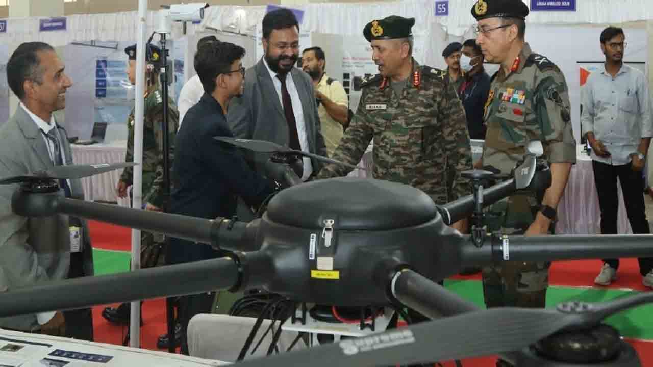 10న టీ హబ్‌లో డ్రోన్‌ యాక్సిలరేషన్‌ కార్యక్రమం