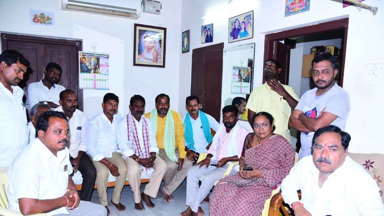 నియోజకవర్గానికి 1500 దళిత బంధు యూనిట్లు