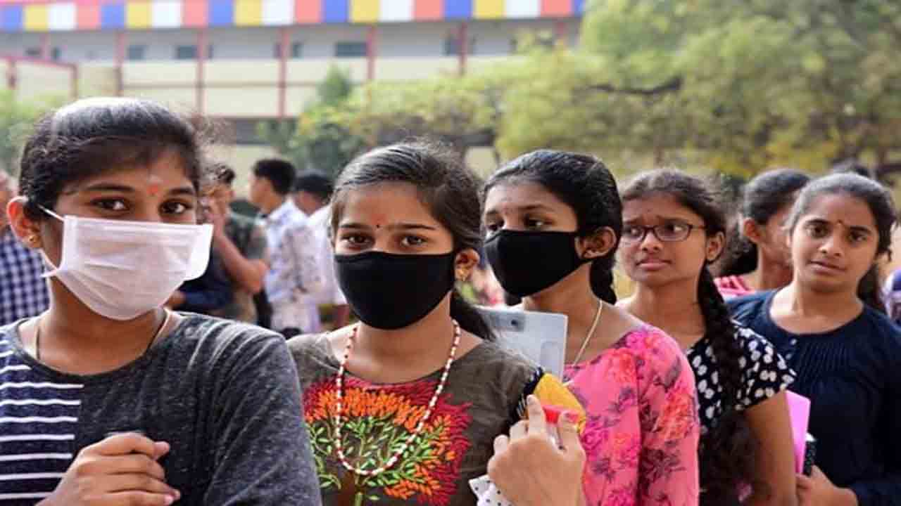 ఇంటర్‌ పరీక్షలకు పకడ్బందీ ఏర్పాట్లు