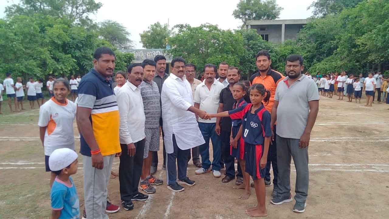 క్రీడాకారులకు ప్రభుత్వ ప్రోత్సాహం