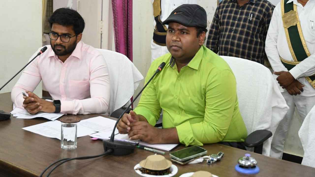 పిల్లల ఎదుగుదలపై శ్రద్ధ చూపాలి