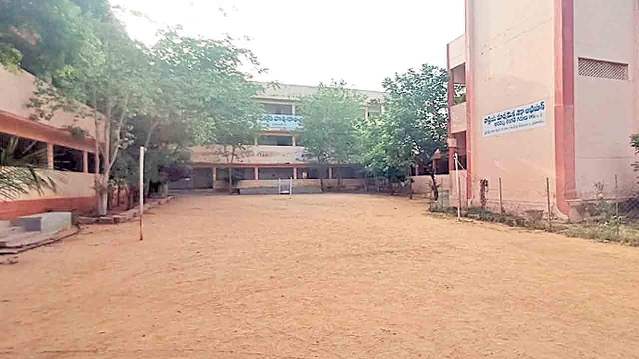 సర్కార్‌ బడుల్లో మౌలిక వసతులు