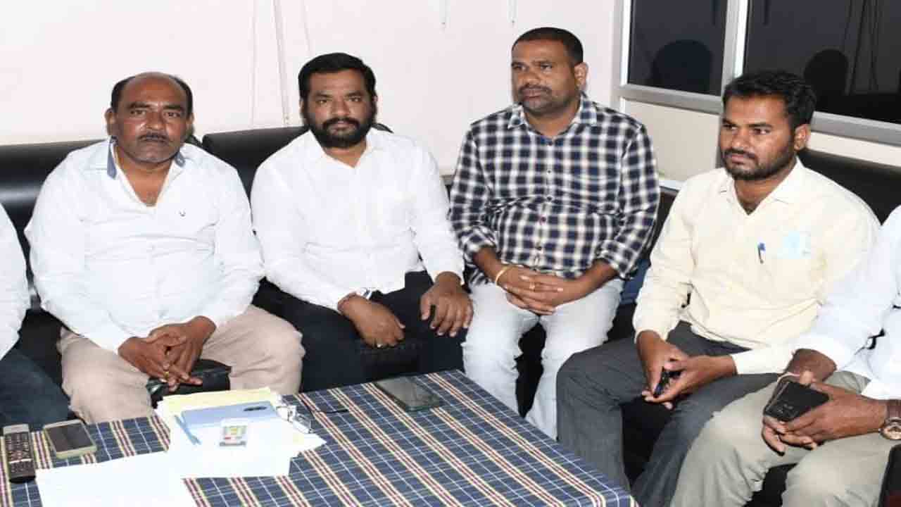 ఇద్దరి ఇండ్లనూ కూల్చేద్దాం.. సిద్ధమా?