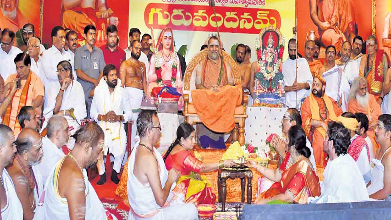 భారతీయ ధర్మాన్ని కాపాడుకోవాలి