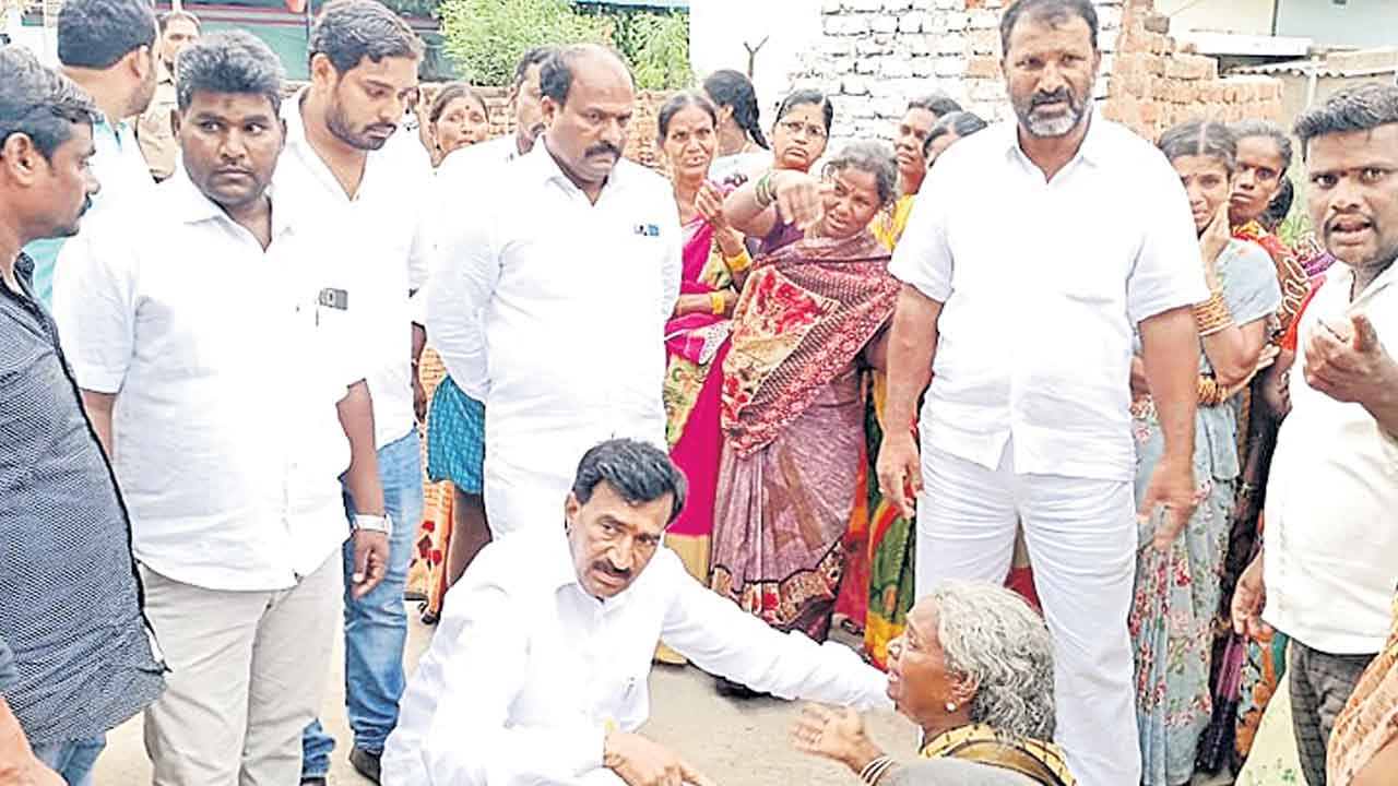 అతివేగం.. పెనువిషాదం