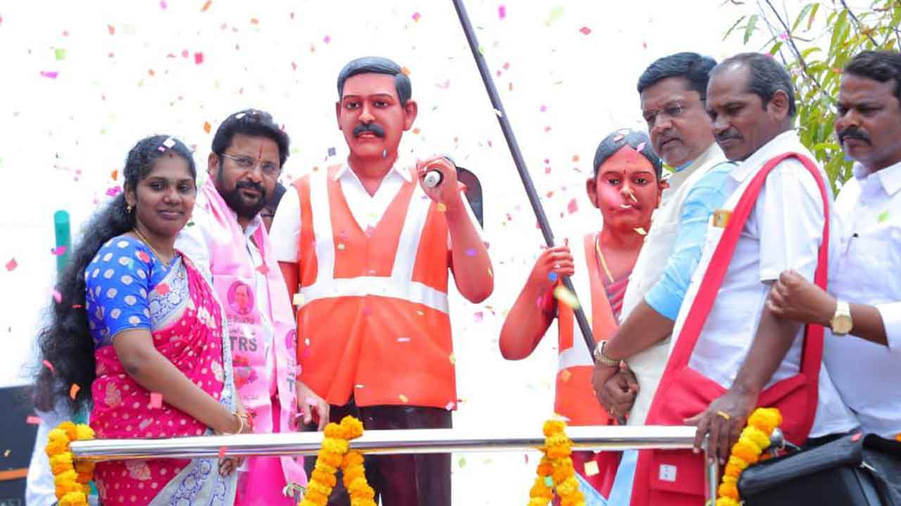 సఫాయిలు కాదు.. ఆరోగ్య రక్షకులు