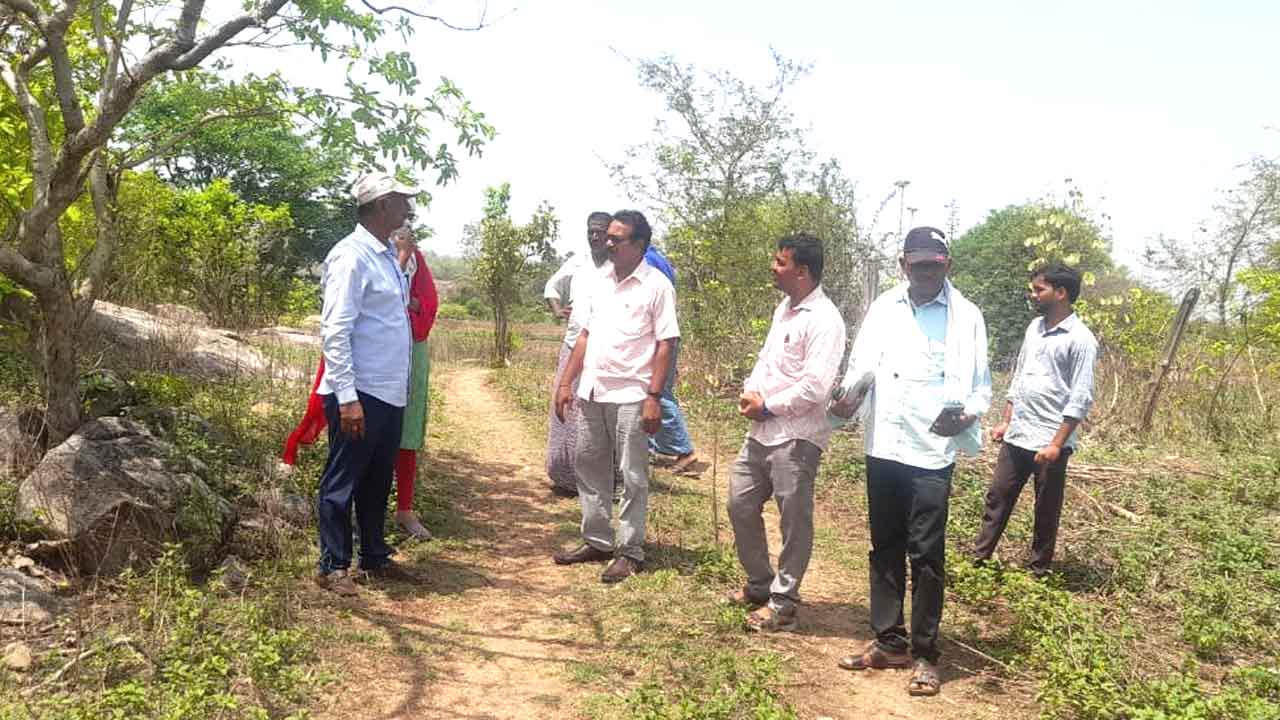 2లోగా క్రీడా స్థలాలు సిద్ధం కావాలి